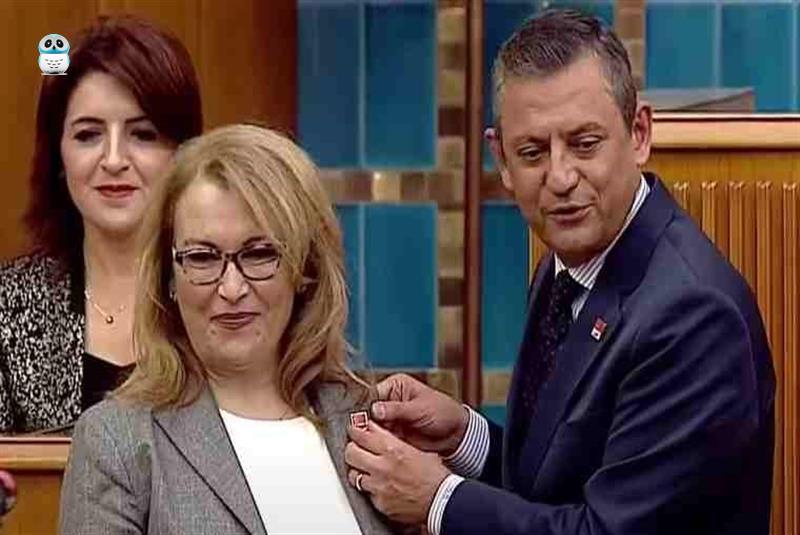 Ayşe Sibel Yanıkömeroğlu CHP'ye katıldı